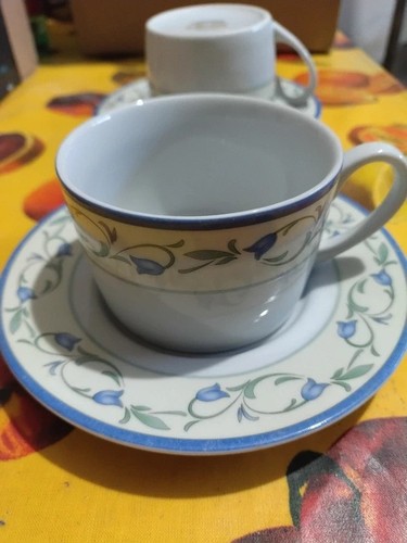 Coppia tazza tè con - di, da